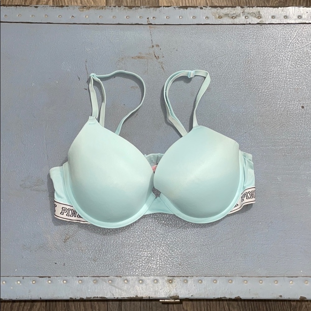 VS Pink T-Shirt Bra
